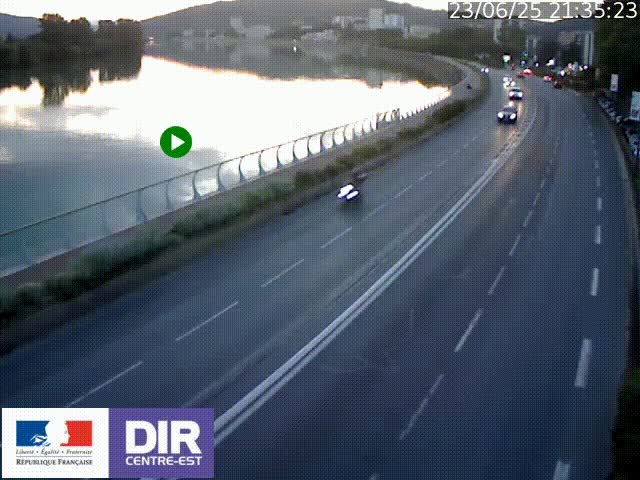 Webcam sur le quai Parjot à Vienne, aux Portes de Lyon, sur la Nationale 7, à la jonction avec le boulevard du Rhône-nord (D1407), caméra orientée vers Lyon