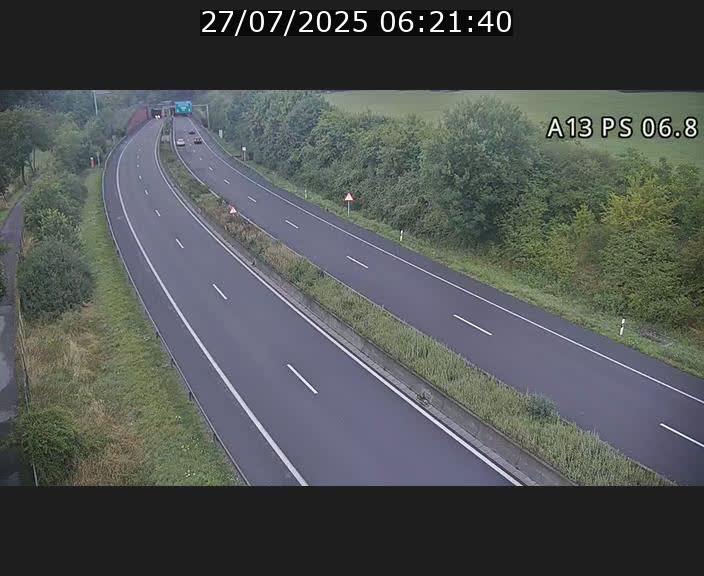 Traffic live webcam Luxembourg Ehlerange - A13 direction Esch-sur-Alzette - BK 6.8