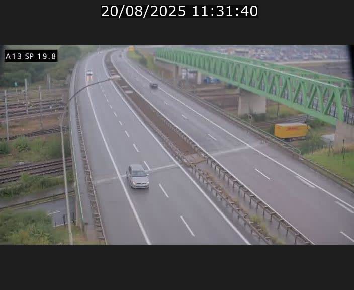 Traffic live webcam Luxembourg Croix de Bettembourg - A13 direction Esch-sur-Alzette - BK 19.8