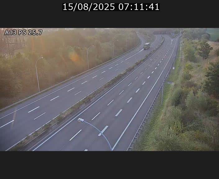 Traffic live webcam Luxembourg Frisange - A13 direction Allemagne - BK 26
