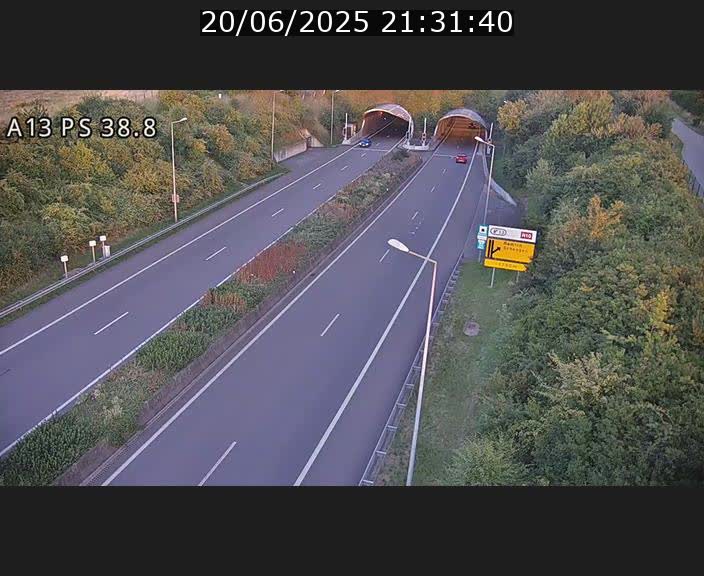 Webcam autoroute A13 à l'entrée ouest du tunnel Markusbierg à Schengen. Vue orientée vers Mondorf-les-Bains