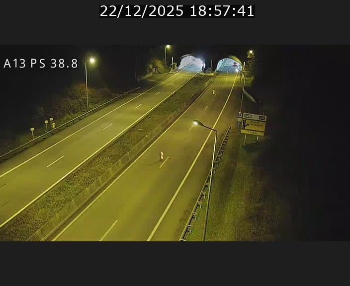 Webcam autoroute A13 à l'entrée ouest du tunnel Markusbierg à Schengen. Vue orientée vers Mondorf-les-Bains