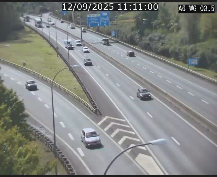 Traffic live webcam Luxembourg - Croix de Cessange - A6 - BK 3.5 - direction France/Allemagne