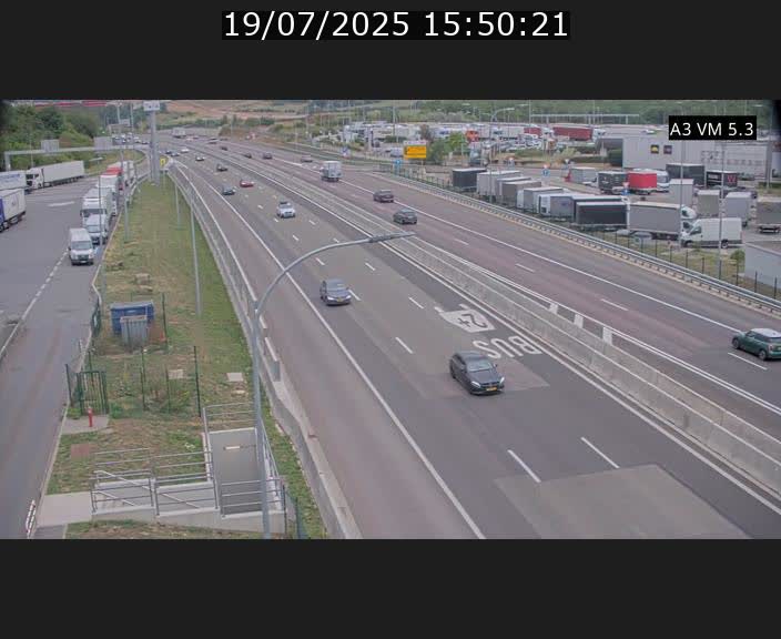 Traffic live webcam Luxembourg Aire de Berchem - A3 - BK 5 - direction France