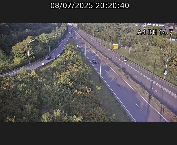 Traffic live webcam Luxembourg Jonction Lankelz - A4 - BK 14.7 - direction Luxembourg