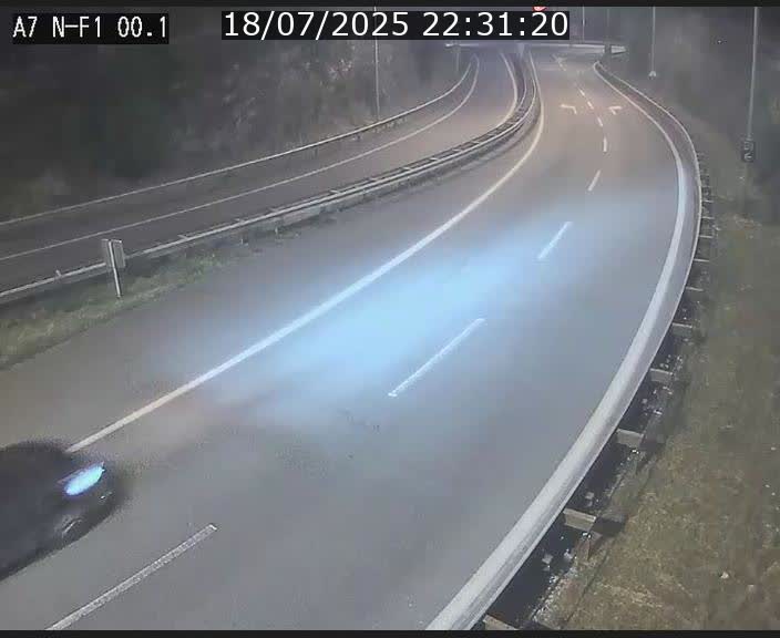 Webcam autoroute Luxembourg A7 située dans la sortie 1 Waldhof, vers la N11, avant le Tunnel Stafelter