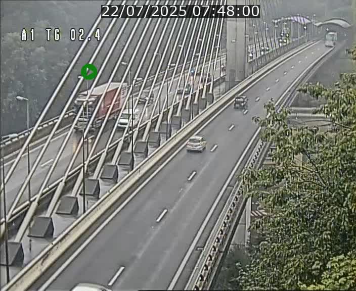 Traffic live webcam Luxembourg Sandweiler - A1 direction Luxembourg-ville - BK 2.4