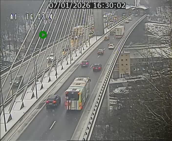 Traffic live webcam Luxembourg Sandweiler - A1 direction Luxembourg-ville - BK 2.4