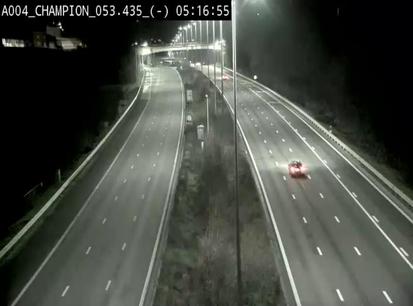 Webcam E411 à Champion, à proximité de Namur. Vue orientée vers Bruxelles