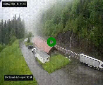 Webcam à l'entrée du tunnel du Somport, côté français, sur la N134, dans les Pyrénées, en direction de l'Espagne, à 1116 mètres d'altitude