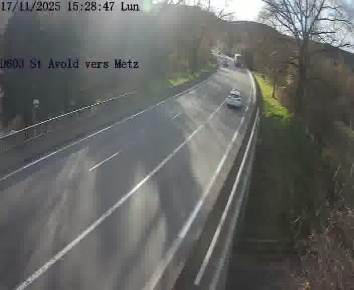 Clone of Webcam sur la D603 située à proximité de Saint-Avold. Vue orientée vers Metz