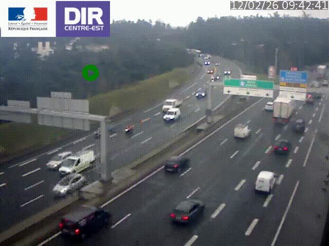 Caméra de circulation routière sur le boulevard périphérique Laurent Bonnevay de Lyon (D383) à hauteur de Bron, avant la jonction avec l'A43. Vue orientée vers l'échangeur