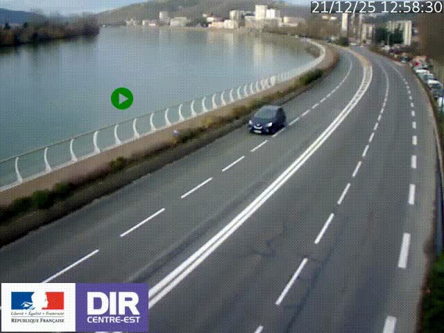 Webcam sur le quai Parjot à Vienne, aux Portes de Lyon, sur la Nationale 7, à la jonction avec le boulevard du Rhône-nord (D1407), caméra orientée vers Lyon