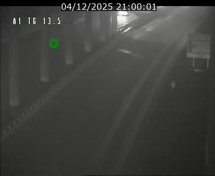 Traffic live webcam Luxembourg Senningen - A1 direction Luxembourg - BK 13.5