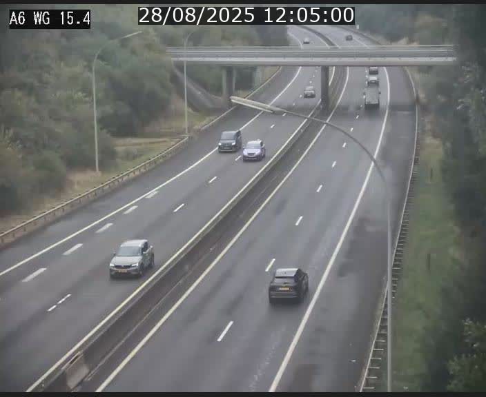 Traffic live webcam Luxembourg Capellen - A6 - BK 15.4 - direction Luxembourg/France/Allemagne
