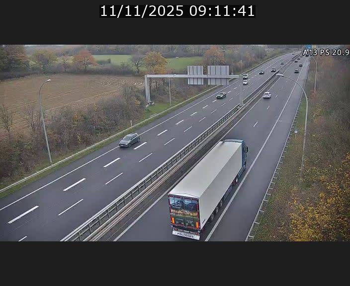 Traffic live webcam Luxembourg Croix de Bettembourg, rond-point d'Hellange - A13 direction Allemagne - BK 20.9