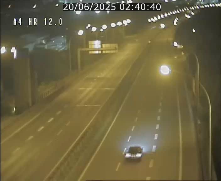 Traffic live webcam Luxembourg Jonction Foetz - A4 - BK 12.0 - direction Esch sur Alzette