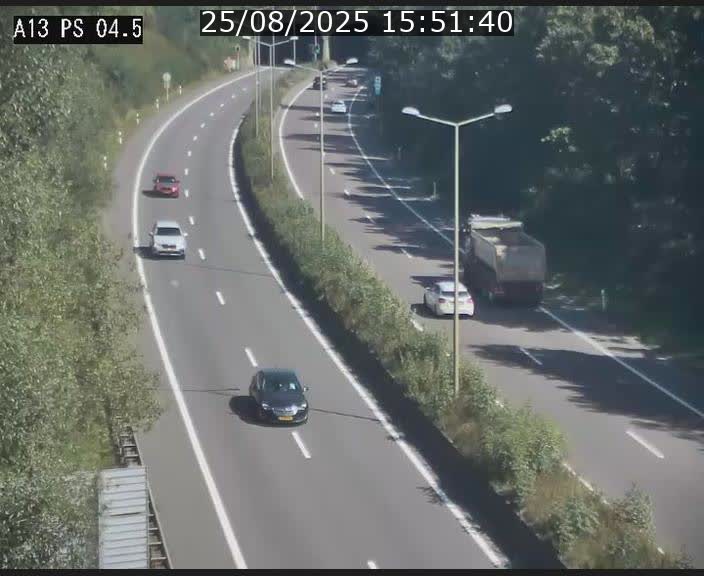 Traffic live webcam Luxembourg Differdange - A13 direction Esch-sur-Alzette - BK 4.5