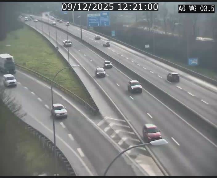 Traffic live webcam Luxembourg - Croix de Cessange - A6 - BK 3.5 - direction France/Allemagne