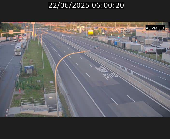 Traffic live webcam Luxembourg Aire de Berchem - A3 - BK 5 - direction France