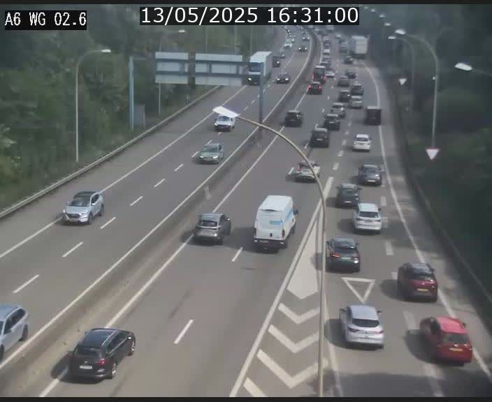 Traffic live webcam Luxembourg Croix de Cessange - A6 - BK 2.6 - direction France/Allemagne
