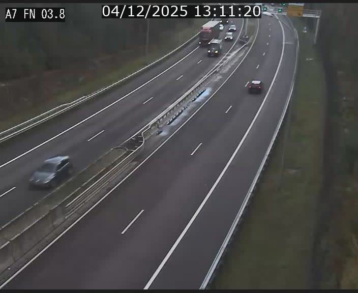 Caméra autoroute Luxembourg A7 - Passage à gibier Rëngelbour - direction Tunnel Stafelter