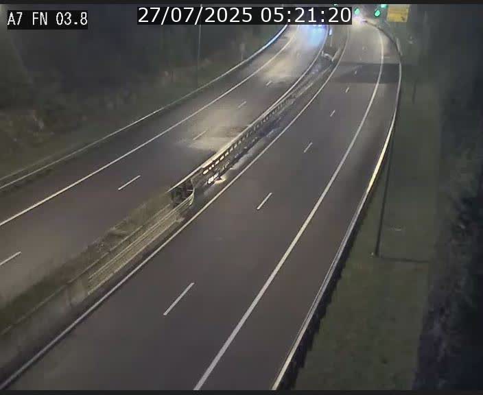 Caméra autoroute Luxembourg A7 - Passage à gibier Rëngelbour - direction Tunnel Stafelter