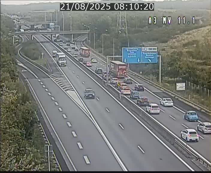 Traffic live webcam Luxembourg Croix de Bettembourg A3 - BK 11.1 - direction Luxembourg-ville