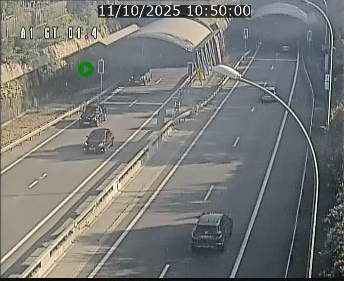 Traffic live webcam Luxembourg Hesperange - A1 direction Kirchberg - BK 1.4