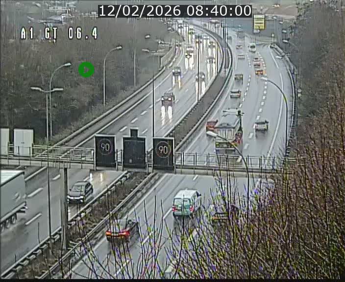 Traffic live webcam Luxembourg Hamm - A1 direction Sandweiler - BK 6.4
