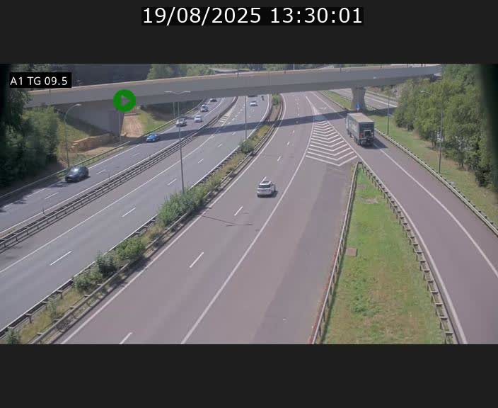 Traffic live webcam Luxembourg Jonction Grünewald - A1 direction Luxembourg-ville - BK 9.5