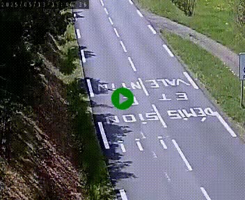 Caméra routière France - N102, au niveau du col de Montmirat à Saint-Etienne-du-Valdonnez à 1039 mètres d'altitude