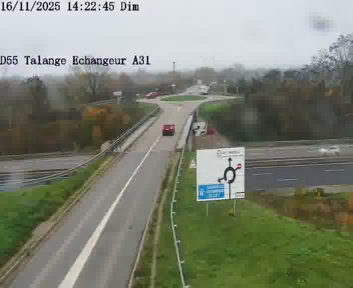 Webcam sur la D55 à Talange au niveau du pont surplombant l'A31 (sens droite-gauche vers Luxembourg). Vue orientée vers Ay-sur-Moselle.
