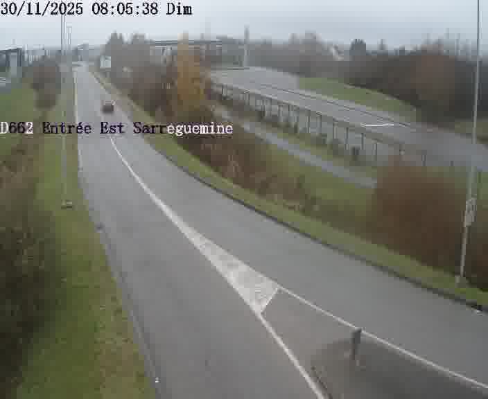 Point de vue trafic déployé sur D662 (France) à Sarreguemines, regardant vers Sarreguemines, aidant conducteurs et services à anticiper les flux.