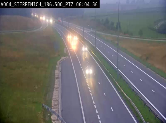 Webcam E411 à Sterpenich en Belgique près de la frontière du Luxembourg. Vue orientée vers Bruxelles