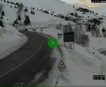 Webcam au carrefour de la croisade, à la jonction entre la N22 et la N320, avant le poste de douane franco-andorrane. Webcam à 1790 mètres d'altitude