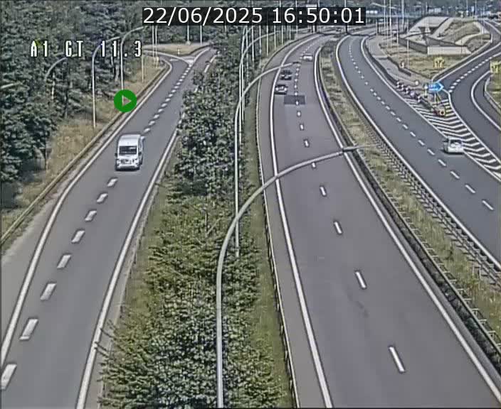 Traffic live webcam Luxembourg Senningerberg - A1 direction Allemagne - BK 11.3
