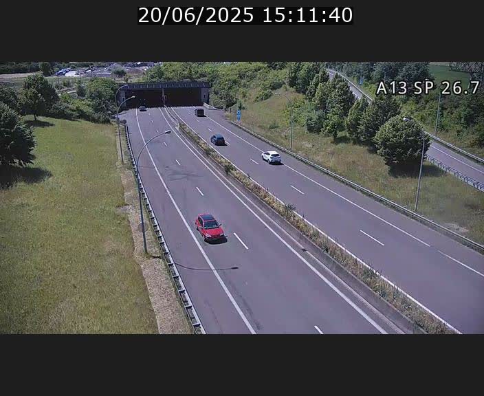 Traffic live webcam Luxembourg Frisange - A13 direction Luxembourg-ville - BK 26.7