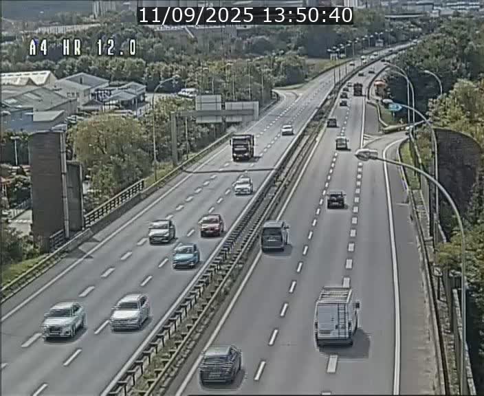 Traffic live webcam Luxembourg Jonction Foetz - A4 - BK 12.0 - direction Esch sur Alzette