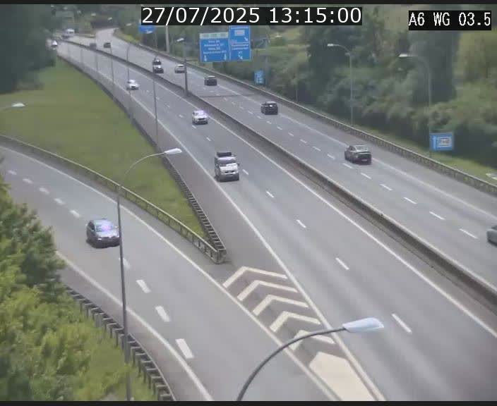 Traffic live webcam Luxembourg - Croix de Cessange - A6 - BK 3.5 - direction France/Allemagne