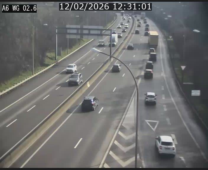Traffic live webcam Luxembourg Croix de Cessange - A6 - BK 2.6 - direction France/Allemagne