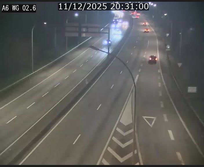Traffic live webcam Luxembourg Croix de Cessange - A6 - BK 2.6 - direction France/Allemagne