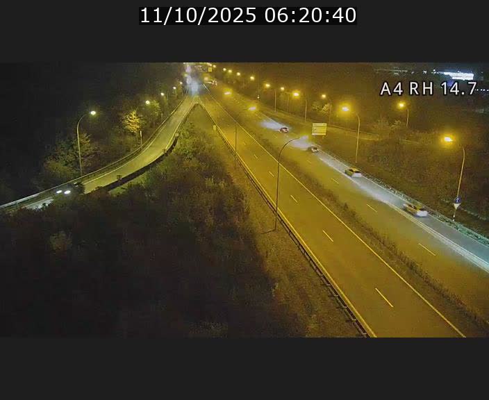 Traffic live webcam Luxembourg Jonction Lankelz - A4 - BK 14.7 - direction Luxembourg