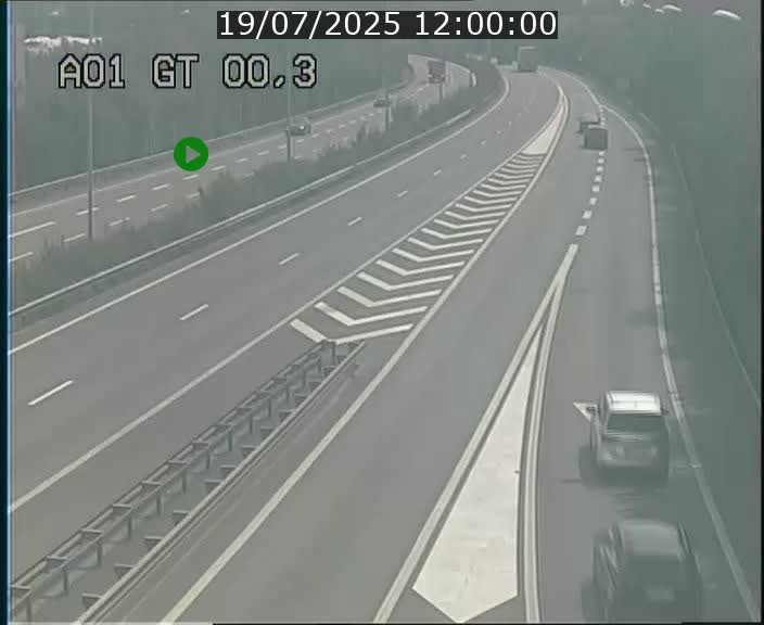 Traffic live webcam Luxembourg Croix de Gasperich - A1 direction Kirchberg - BK 0.3