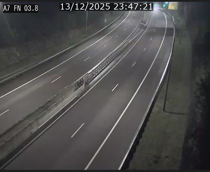 Caméra autoroute Luxembourg A7 - Passage à gibier Rëngelbour - direction Tunnel Stafelter