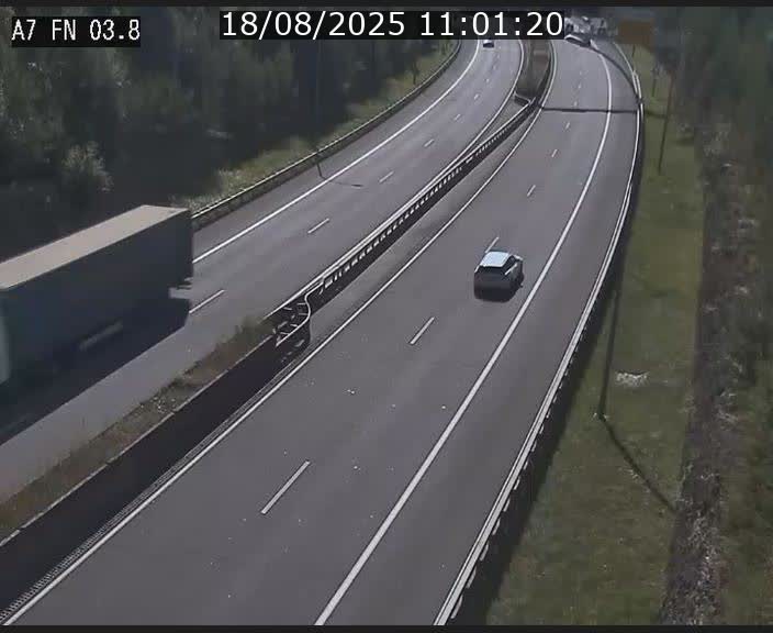 Caméra autoroute Luxembourg A7 - Passage à gibier Rëngelbour - direction Tunnel Stafelter