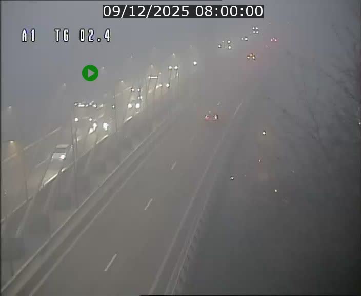 Traffic live webcam Luxembourg Sandweiler - A1 direction Luxembourg-ville - BK 2.4