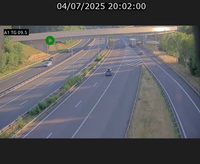 Traffic live webcam Luxembourg Jonction Grünewald - A1 direction Luxembourg-ville - BK 9.5