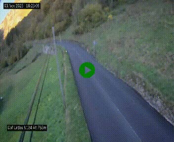 Webcam dans les Pyrénées Atlantique au niveau du col d'Urdos et du fort du Pourtalet sur la N134, en direction du Col et du tunnel du Somport, à 765 mètres d'altitude