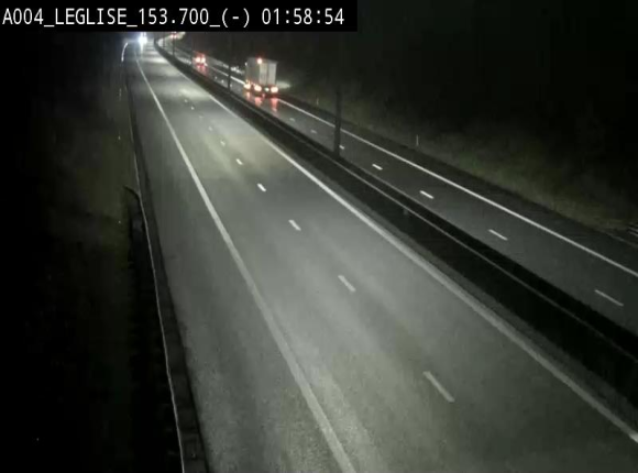 Webcam autoroute A4 (E411-E25) à Léglise, avant la jonction avec la N40. Vue orientée vers Bruxelles
